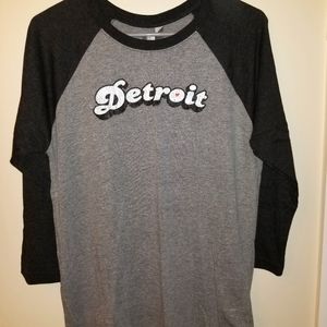 Detroit crew tshirt, with 3 quarter sleeves. Worn once. Size Small